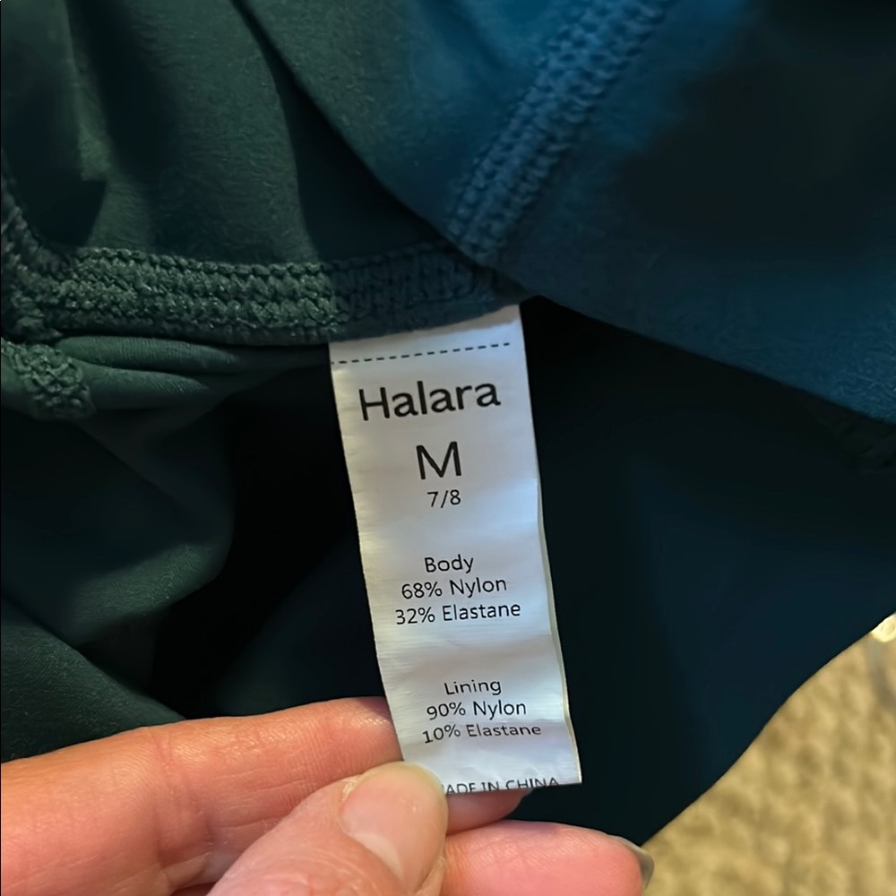 Halara SoCinched Jade green High-Waisted Leggings - Picture 4 of 4